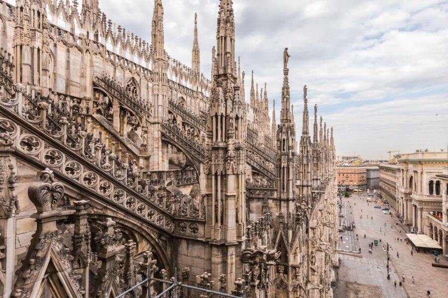 Milan Duomo and Rooftop 2-Hour Guided Tour - The Madonnina and the big symbol moments you’ll look for