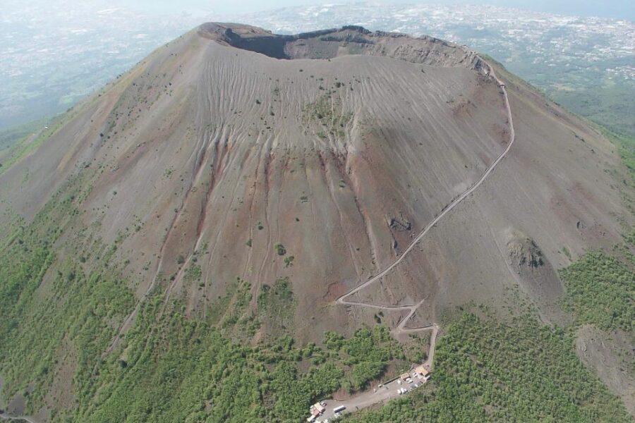 Mount Vesuvius E-bike Tour - Why a Vesuvius e-bike ride is a smart way to go