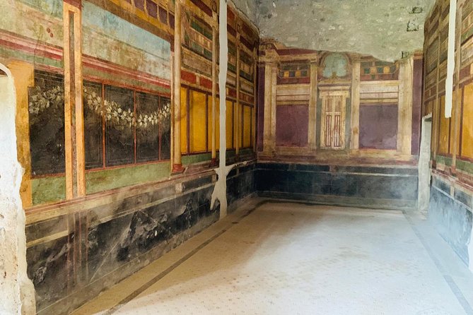Mt Vesuvius and Pompeii Tour by Bus from Sorrento - Who this tour suits best (and who should think twice)