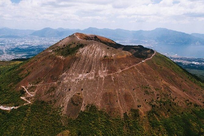 Mt Vesuvius with Winery Visit - The 6-hour schedule: how to pace your day without rushing