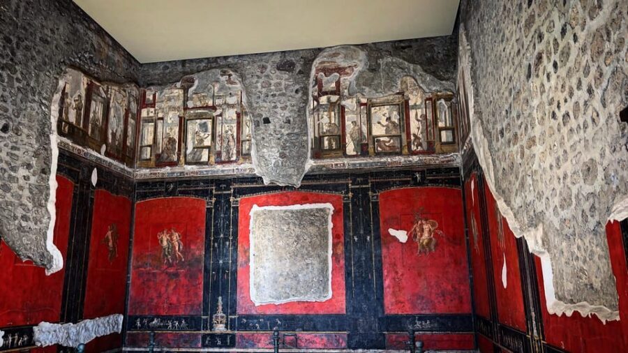 Naples: Pompeii Archaeology Park Tour & Skip-the-Line Entry - Amphitheater and public baths: human scale you can feel