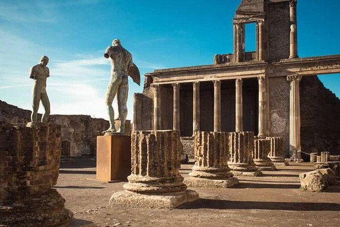 Naples Shore Excursion: Naples City and Pompeii Half Day Sightseeing Tour - Group Logistics, Guide Changes, and Waiting: The Real-World Tradeoff