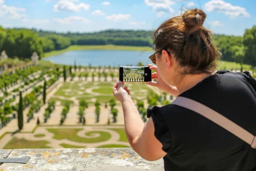 Palace of Versailles Guided Afternoon Tour from Paris - Hall of Mirrors: seeing it once beats reading about it