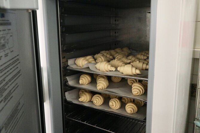 Paris Baking Insider Experience near Eiffel Tower - The guide factor: what the instructor experience feels like