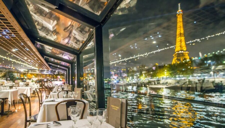 Paris: Dinner Cruise on the Seine and Eiffel Tower 2nd floor - Drinks: read carefully and plan for extra cost