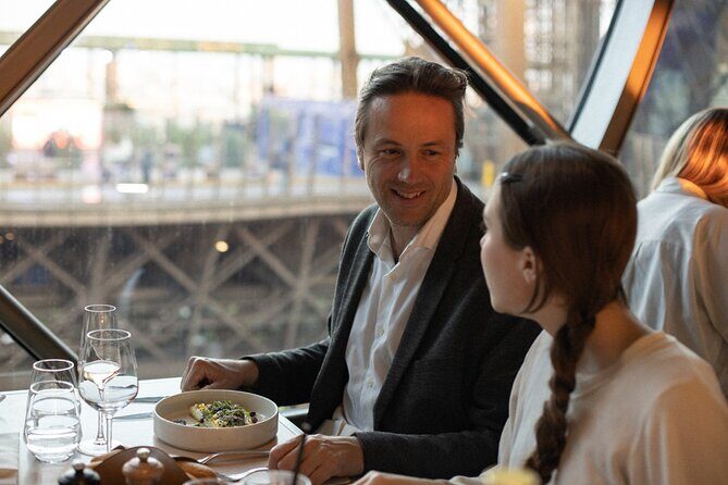 Paris Early Evening Dinner at Eiffel Tower's Madame Brasserie - Dinner at Madame Brasserie: menus, pacing, and what to expect on the table