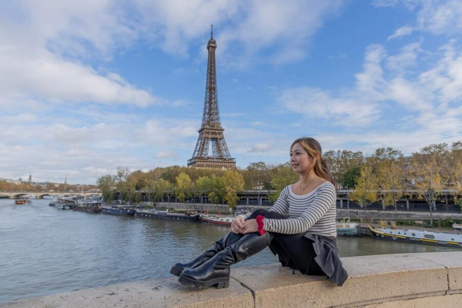 Paris: Eiffel Area Private Photoshoot - Editing Style and Realistic Expectations