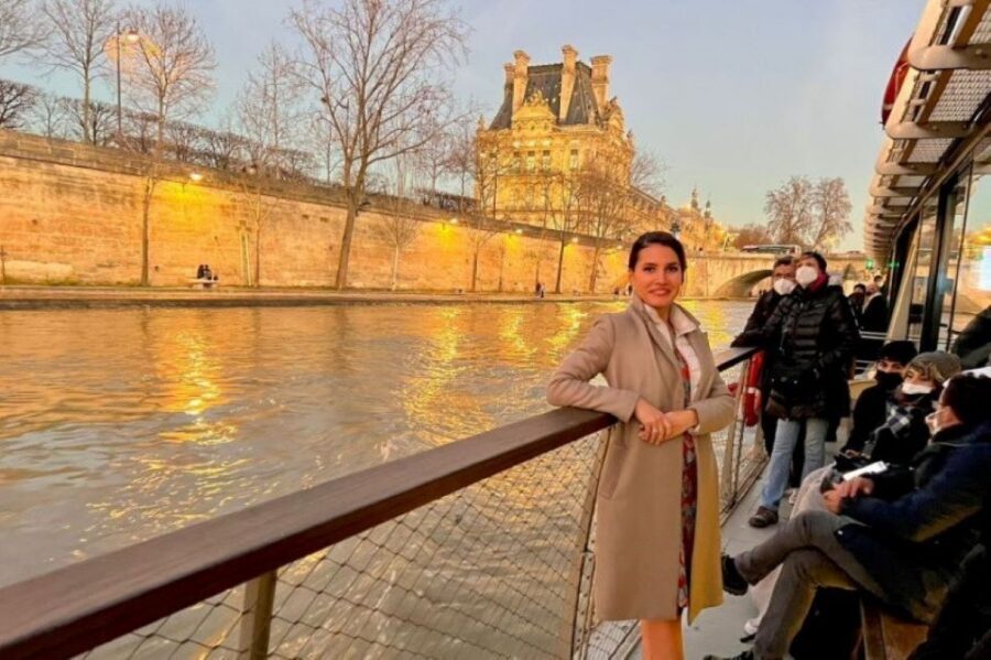 Paris: Eiffel Tower Summit Floor Ticket & Seine River Cruise - Where You’ll Meet, Where You Won’t, and the Voucher Swap