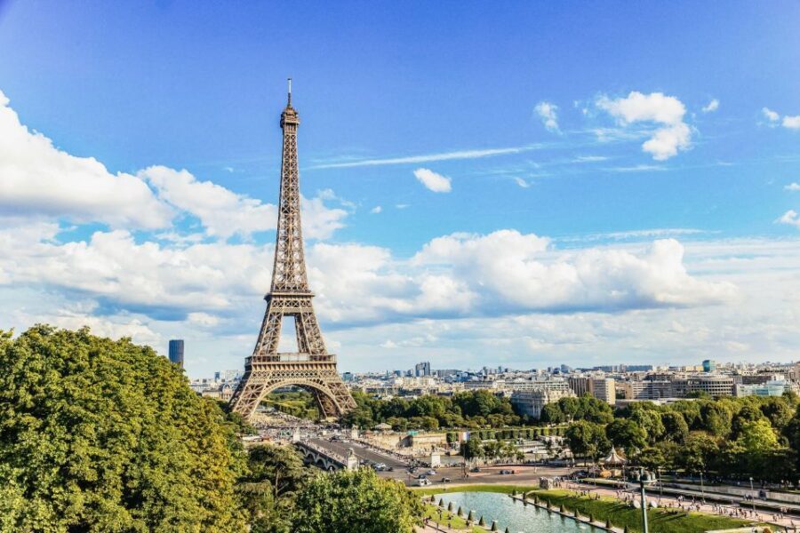 Paris: Eiffel Tower Summit or Second Floor Access - Who Should Book This (and Who Might Prefer Another Plan)
