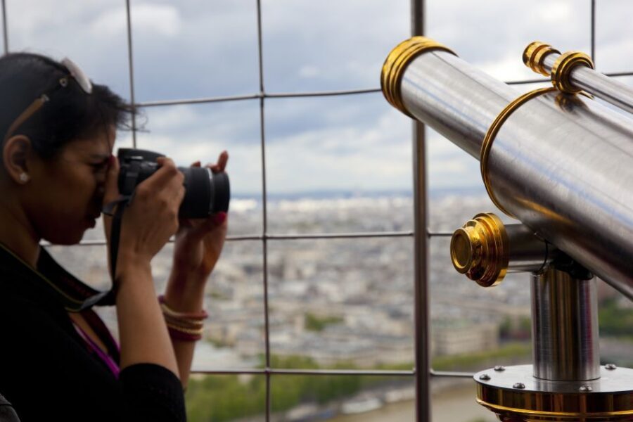 Paris: Eiffel Tower Tour & Seine River Cruise Tour - The 1-Hour Seine River Cruise: Paris at Water Level