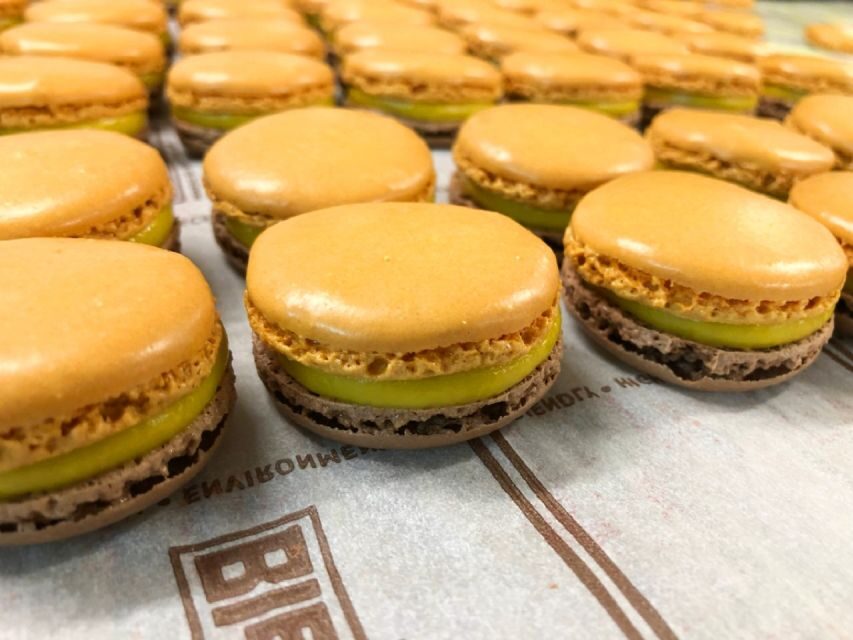 Paris: Gourmet Food Tour & Louvre Museums Guided Tour - What This 7-Hour Day Really Offers (Food First, Art Second)