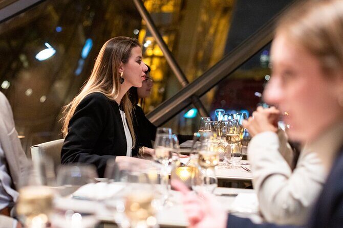 Paris Late Dinner at Eiffel Tower's Madame Brasserie Restaurant - Price and value: why it costs so much and when it pays off