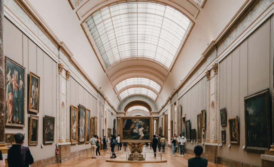 Paris: Louvre Museum Ticket with Optional Hosted - Key things to know before you go