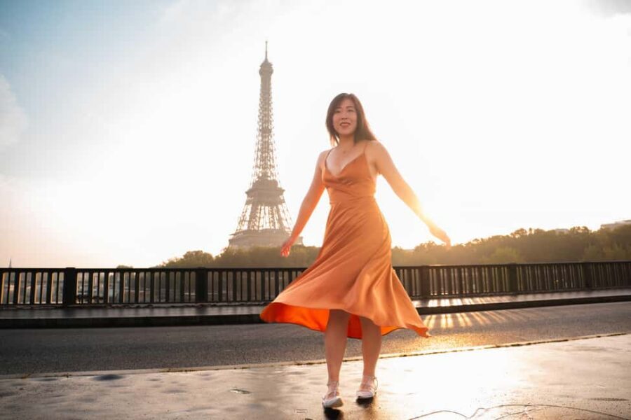 Paris: Private Photoshoot Near the Eiffel Tower - How the Photo Editing Works: 30 Images, Delivered Fast