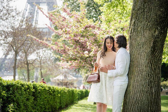 Parisian Life Style Private Photo Shoot at Eiffel Tower - Weather, wind, and crowds: the real things that can change your photos
