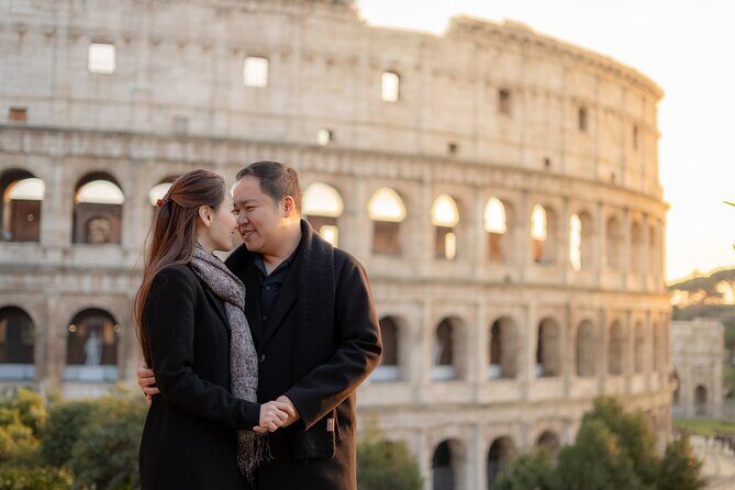 Personalized Photoshoot Outside the Colosseum - What you get in 24 hours: edited photos, not raw files