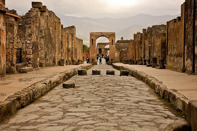 Pompeii and Amalfi Coast Day Trip from Naples - Coach Ride from Naples: Getting There Without Losing the Day