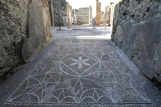Pompeii and Amalfi Coast Day Trip from Naples - Value for $144.49: What You Get, What Costs Extra