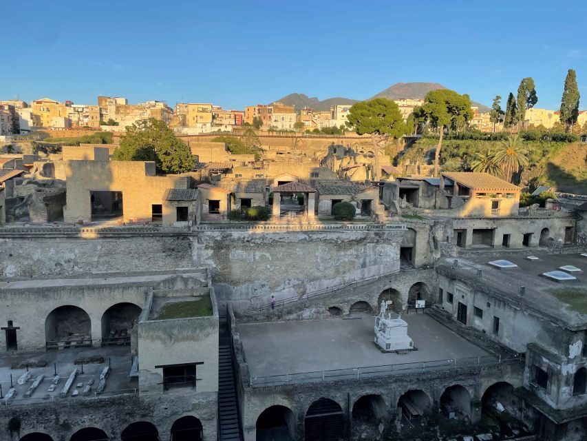 Pompeii and Herculaneum: Guided Tour with an Archaeologist - Price and value: what $141.61 covers (and what it doesn’t)