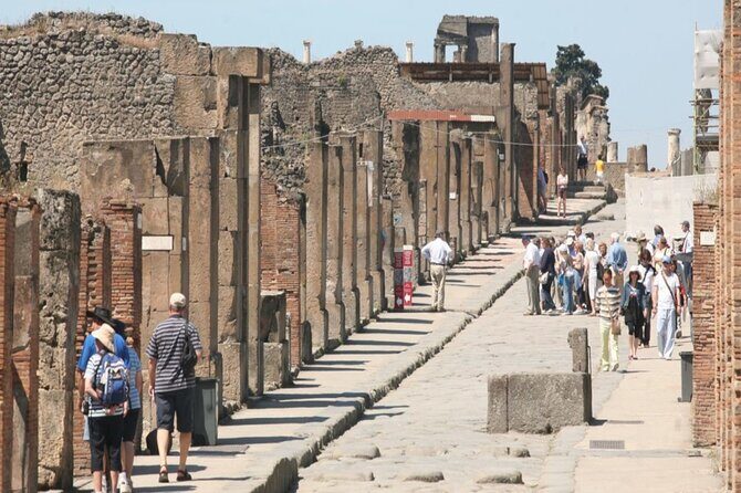 Pompeii and Naples from Rome: Small Group Day Tour with Lunch - Quick hits: what makes this day trip work