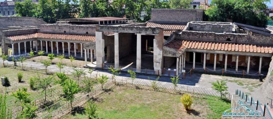 Pompeii and Oplontis: Small Group Tour with an Archaeologist - The short break and transfer: why it feels smooth (even with a train)