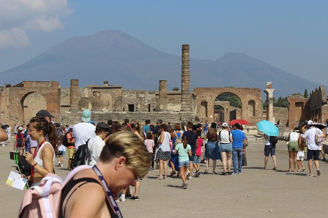 Pompeii and Vesuvius from Naples. Private activity - Price and value: what you’re paying for (and what you should watch)