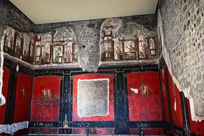 Pompeii Guided Tour and Wine Tasting from Positano - Morning in Positano: pickup that starts before 8