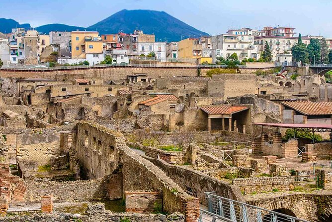 Pompeii & Herculaneum Private Tour: Fast-Track, Winery & Lunch - Before you go: practical tips that make the day smoother