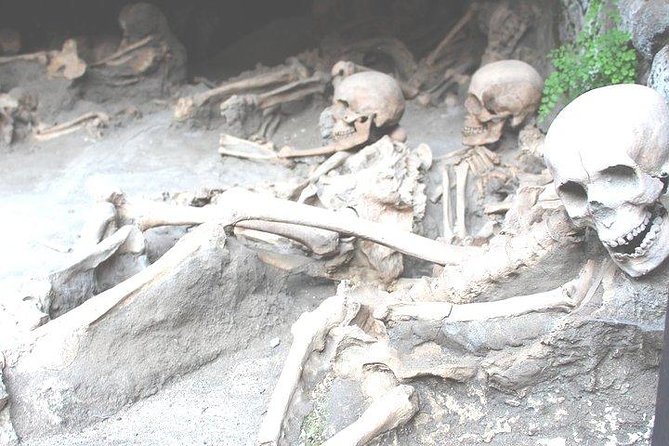 Pompeii & Herculaneum Trip from Rome with Hotel Pick Up & Skip-the-Line Tickets - Stabian Baths (Terme Stabiane): a quick taste of Roman daily life