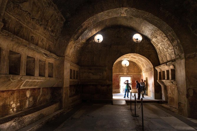 Pompeii & Mt.Vesuvius Day Tour from Naples with Pizza Lunch - Driving up Vesuvius: getting the timing and expectations right