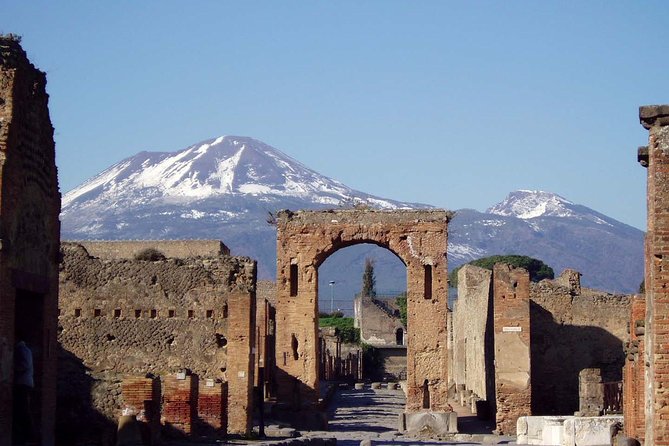 Pompeii Private Half-Day Tour from: Naples,Sorrento, Amalfi Coast - Naples at Piazza del Plebiscito: A Quick View That Changes Your Mindset