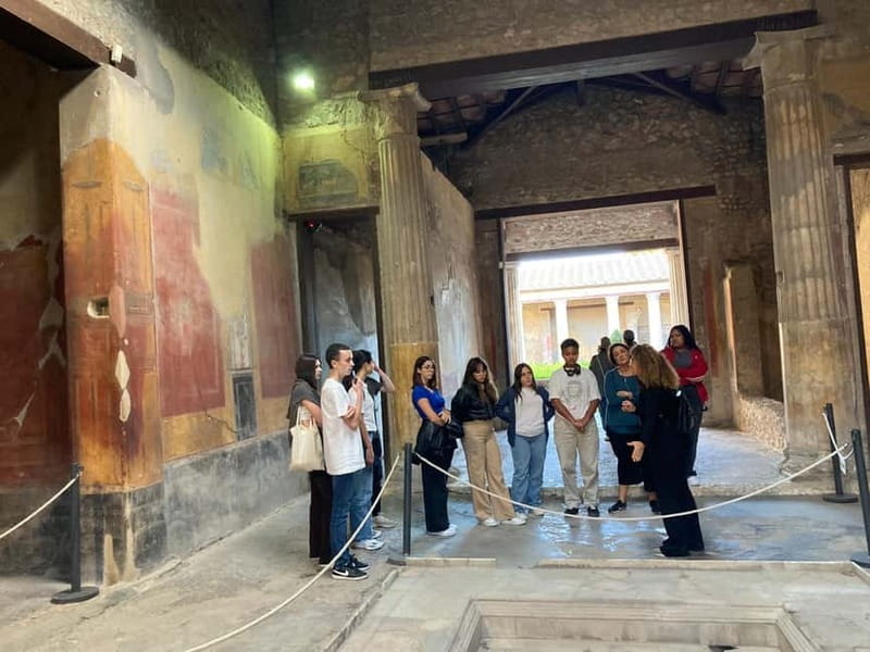 Pompeii: Skip-the-Line Private Tour with Archaeologist Guide - Pompeii Makes More Sense When You Have an Archaeologist Explaining It