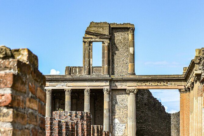 Pompeii Skip-the-Line Tour – Private and limited group options - Meeting at Piazza Esedra and Getting a Real 2-Hour Route