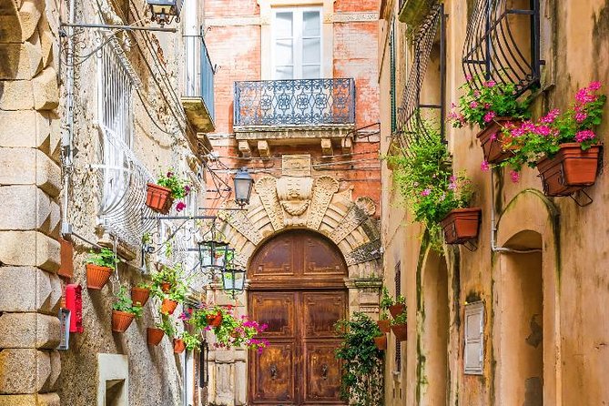 Pompeii, Sorrento and Amalfi Coast (Driver Only/Self Touring) - Who this private day trip suits best