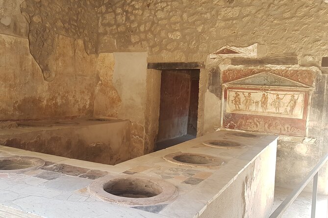 Pompeii Tour with experienced guide - Who This Pompeii Tour Suits Best