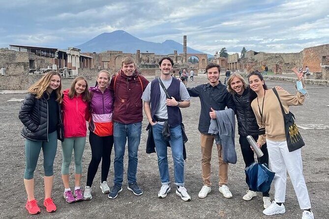 Pompeii Vesuvius Wine Farm Tour - Mount Vesuvius Hike: The Crater Trail and the Gulf of Naples Views
