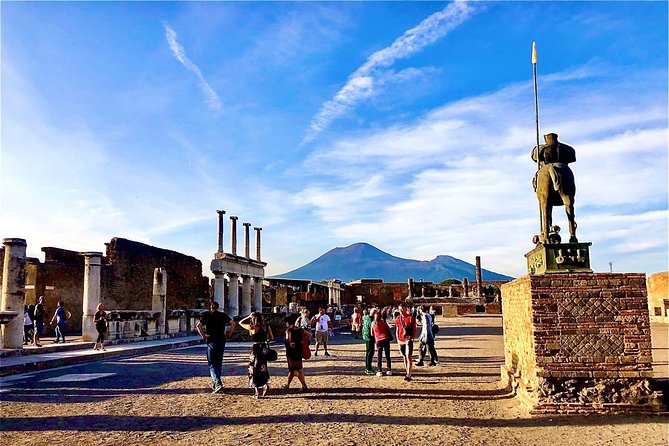 Pompeii & Vesuvius with Lunch & Wine Tasting from Positano - Price and value: is it worth $324.64?