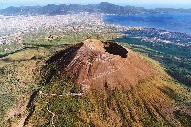 Pompeii & Vesuvius with Lunch & Wine Tasting from Positano - Who this tour suits best (and who might want a different plan)