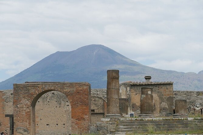 Pompeii Walking Tour: The Real History of the Ruins - Pompeii in Two Hours: what this walking tour gives you