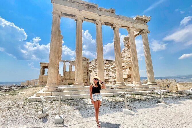 Private 4-hour Walking Tour of Acropolis and Acropolis Museum in Athens - Walking time, pace, and what to bring for 4 hours of Greek sun