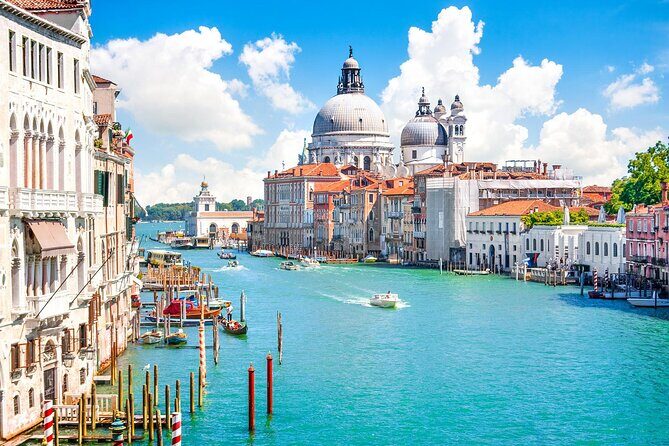 Private 4hrs Venice Tour: Doge's Palace, Grand Canal & St Mark's - Skip-the-line power move in a 4-hour window