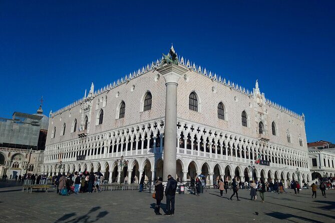 Private 4hrs Venice Tour: Doge's Palace, Grand Canal & St Mark's - How the pacing feels in real time