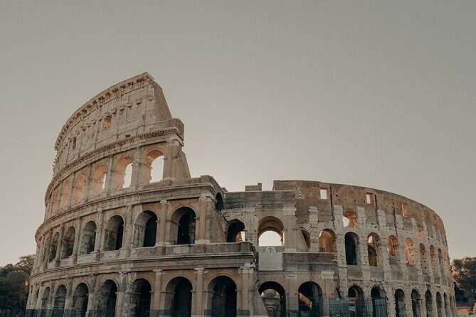 Private Colosseum Arena Tour with Expert Guide - all inclusive - How the Forum Stop Works In Your Head