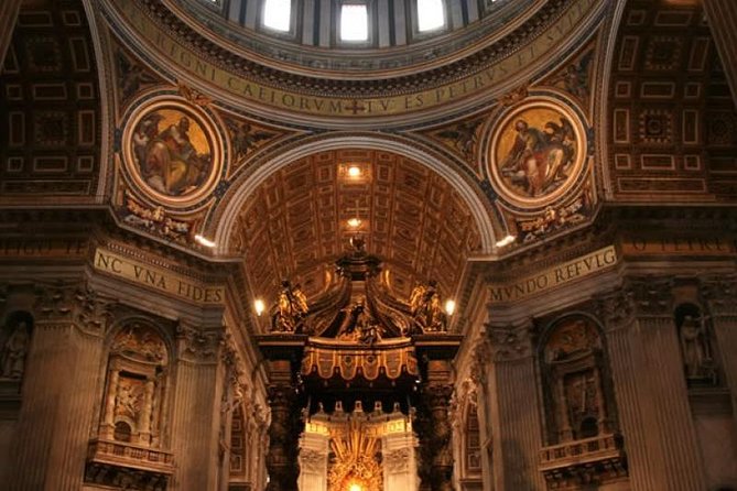 Private Experience: Sistine Chapel , Vatican Museums & St.Peters Basilica - Sistine Chapel: getting the timing and the viewpoint right