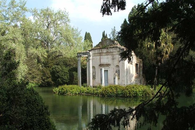 Private Guided Day Tour to Pompeii and the Royal Palace of Caserta - Practical tips so your day feels smooth