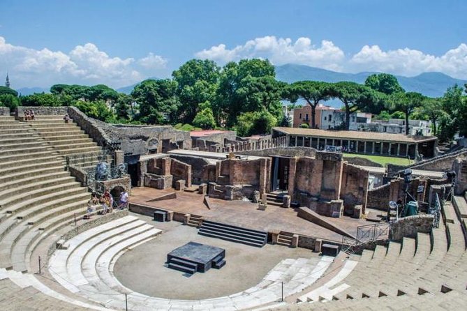 Private Guided Tour of Pompeii. Sunset Tour - Temple of Apollo: a preserved anchor point