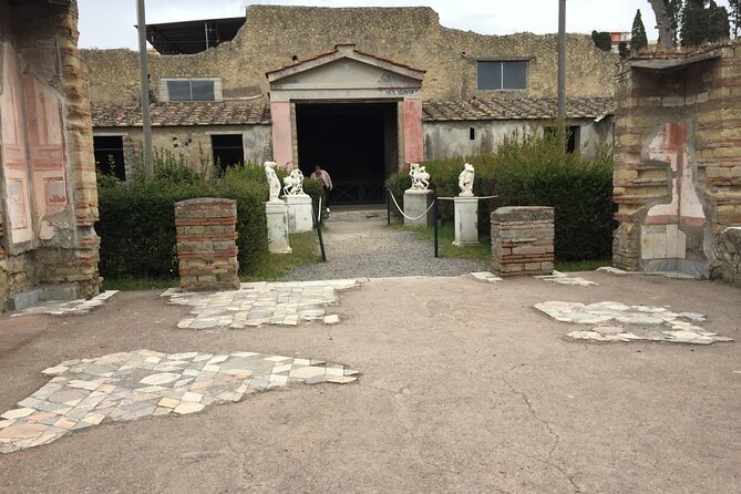Private Herculaneum Tour for Kids and Families - Stop 1: Parco Acheologico di Ercolano