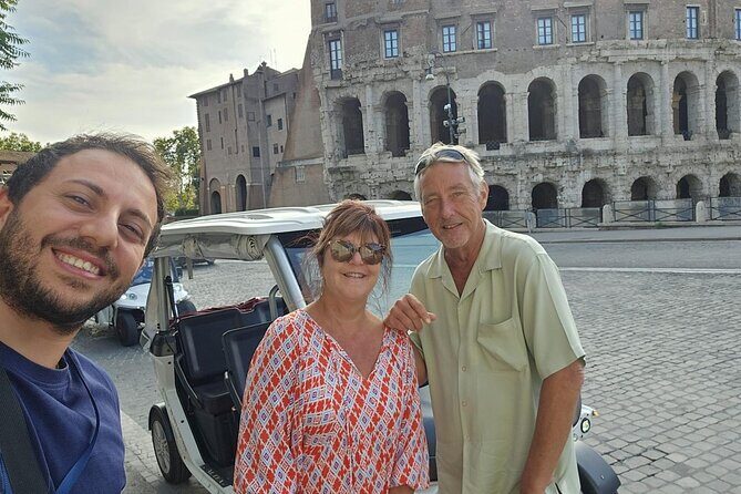Private Instagram Photoshoot in Rome – Trevi Fountain & Colosseum - Fast, polished photos you can use right away