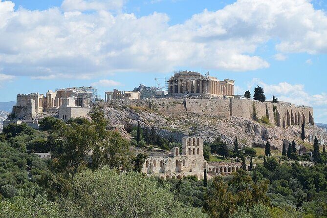 Private local tour of the Acropolis Hill and the New Acropolis Museum - Viewing the Parthenon and Erechtheion Without Feeling Lost
