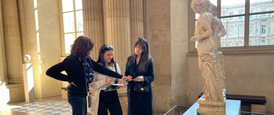 Private Louvre Tour for Teenagers - The clues you’ll actually use: Venus de Milo, Samothrace, Apollo